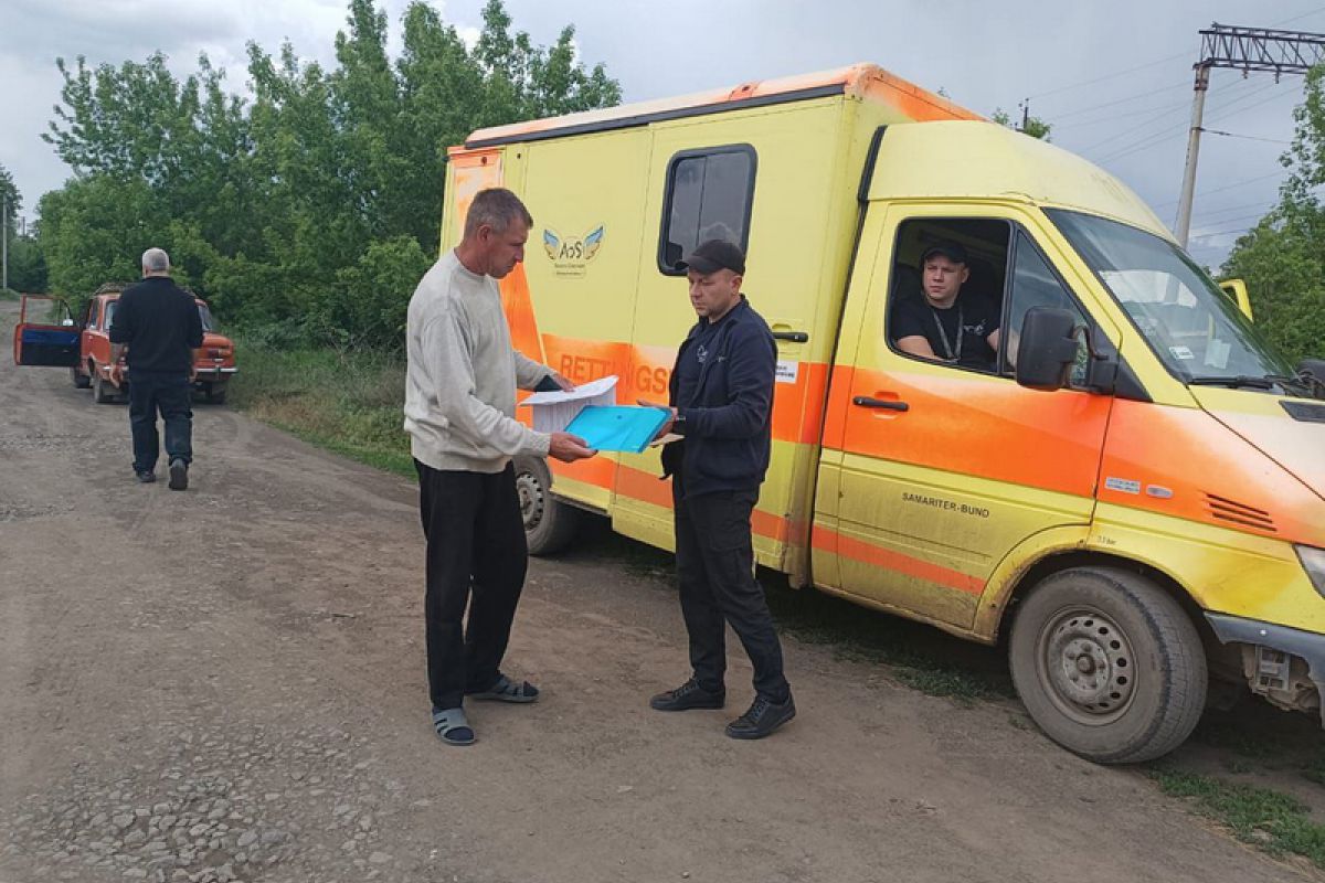 Екстрена допомога для постраждалих мешканців